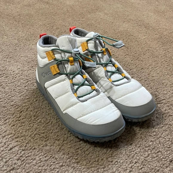 Chaco Ramble Puff Lace. Size 9. White. - Picture 2 of 4